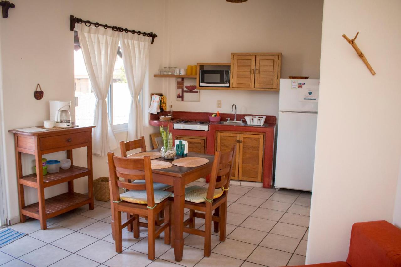 Canto Del Mar Hotel - Zihuatanejo - Suites Con Cocina Extérieur photo
