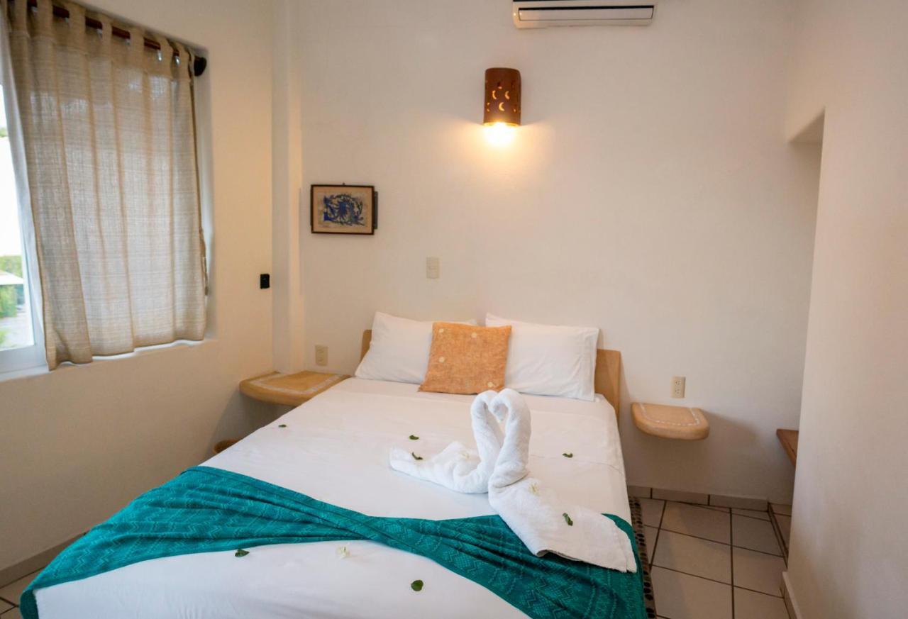 Canto Del Mar Hotel - Zihuatanejo - Suites Con Cocina Extérieur photo